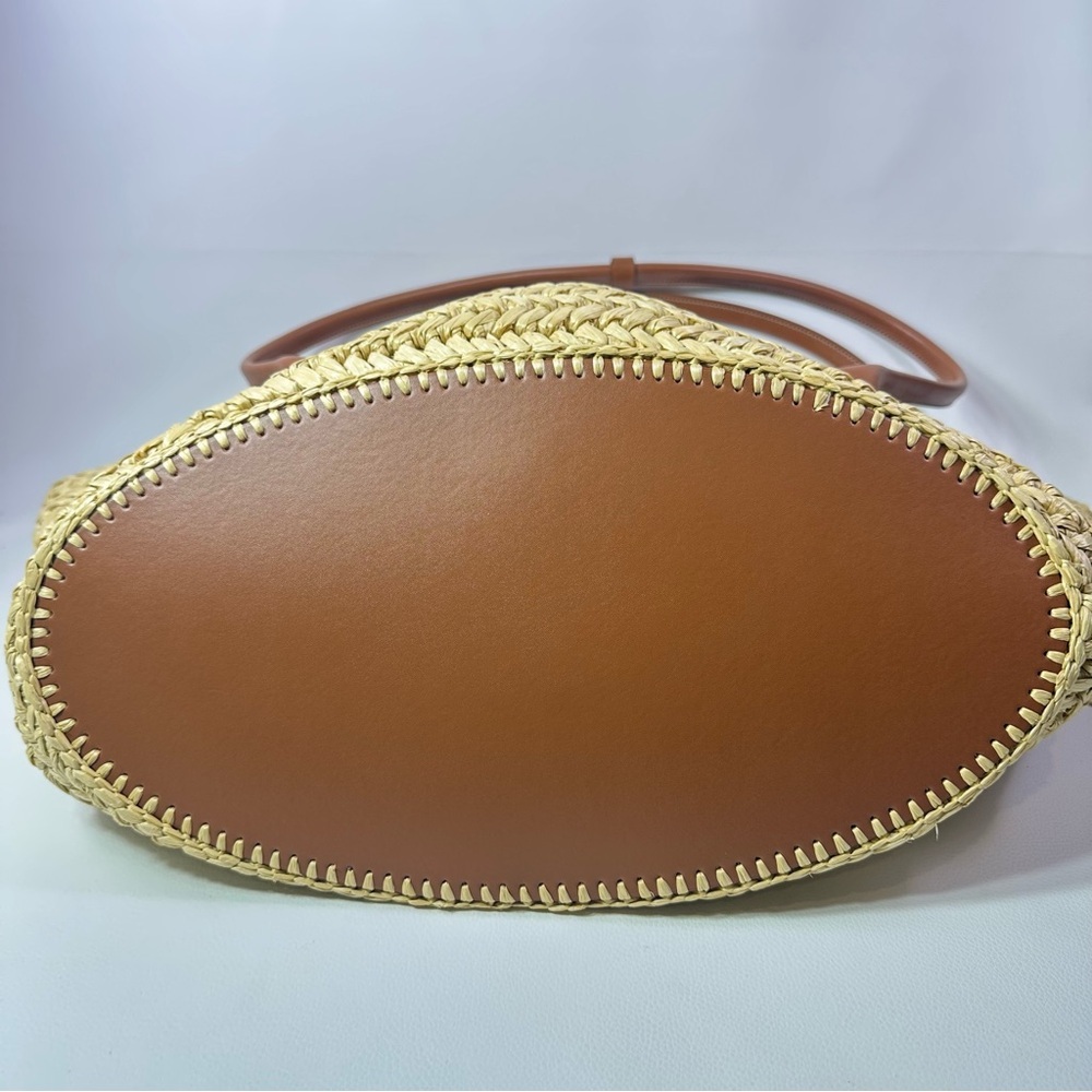 NEW Bottega Veneta Arco Natural Wood Rafia Medium Tote - Picture 7 of 16
